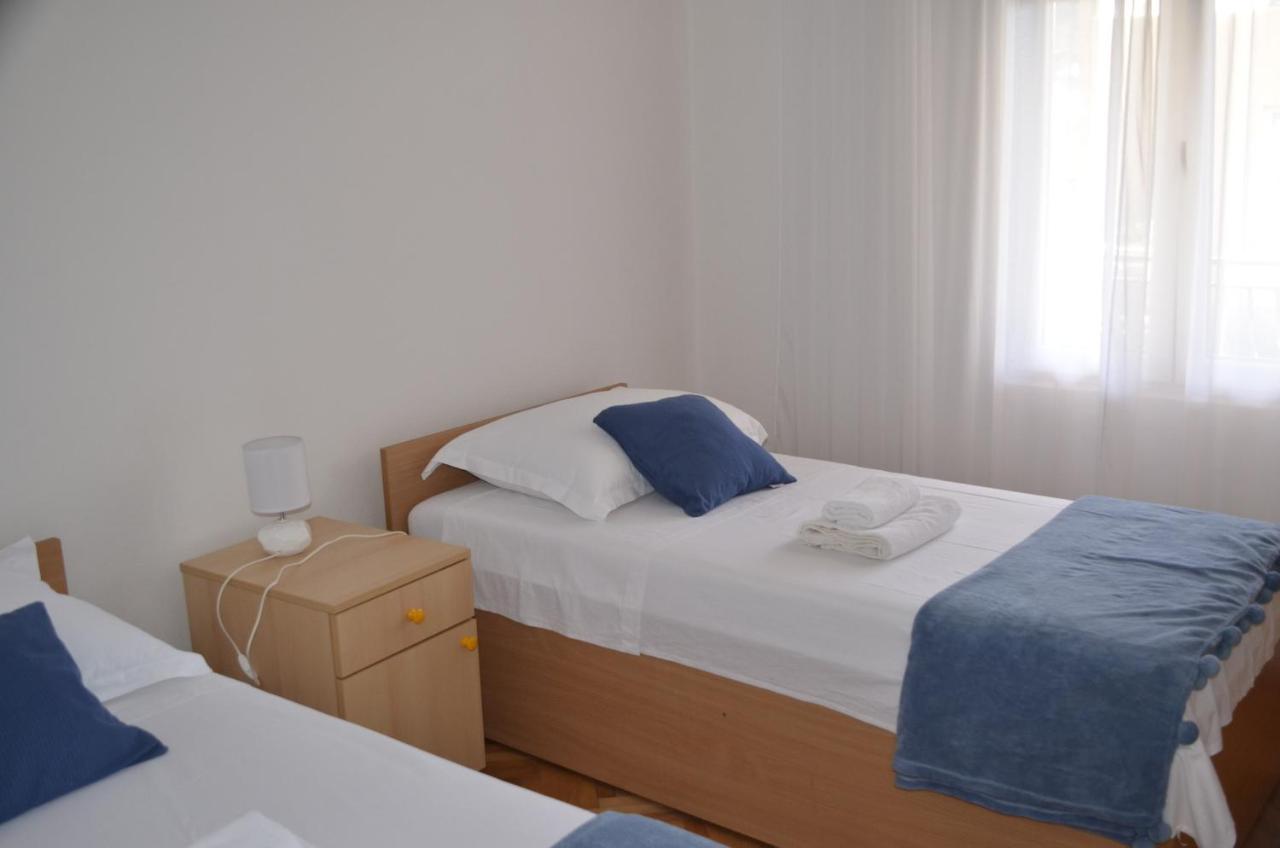 Apartment Ana Kaštel Sućurac Bagian luar foto