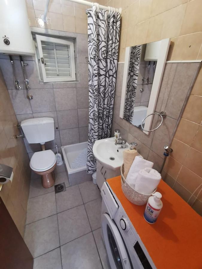 Apartment Ana Kaštel Sućurac Bagian luar foto