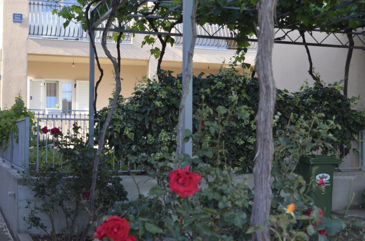 Apartment Ana Kaštel Sućurac Bagian luar foto